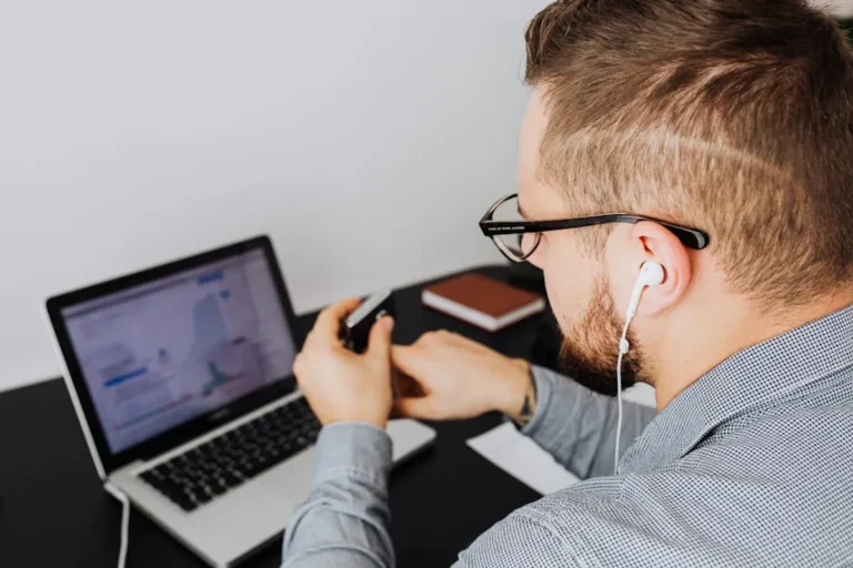 Fullimedia Review: What It Is, Features, Safety, and Alternatives