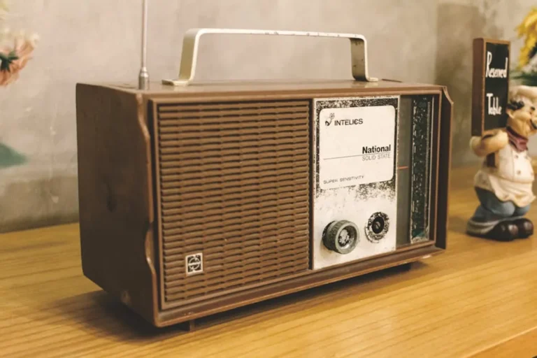 Interworldradio Review: What It Is, Features, Safety, and Alternatives
