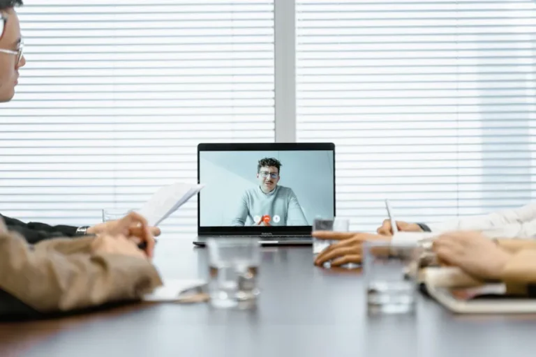 Skillsyouneed Review: What It Is, Features, Safety, and Alternatives
